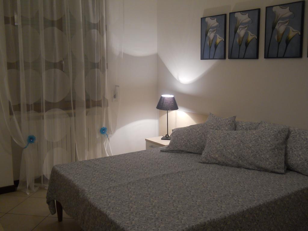 B&B Residenza Bianco Alle Grotte Di Castellana カステッラーナ・グロッテ エクステリア 写真